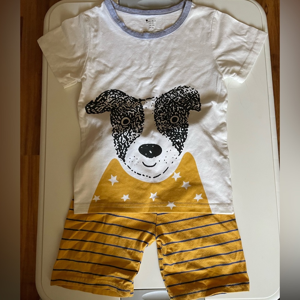 Charming Dog Print Kids Set - White and Yellow